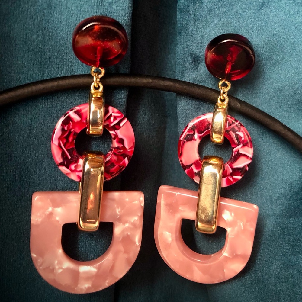 BANNA REPUBLIC Pink Resin Earrings